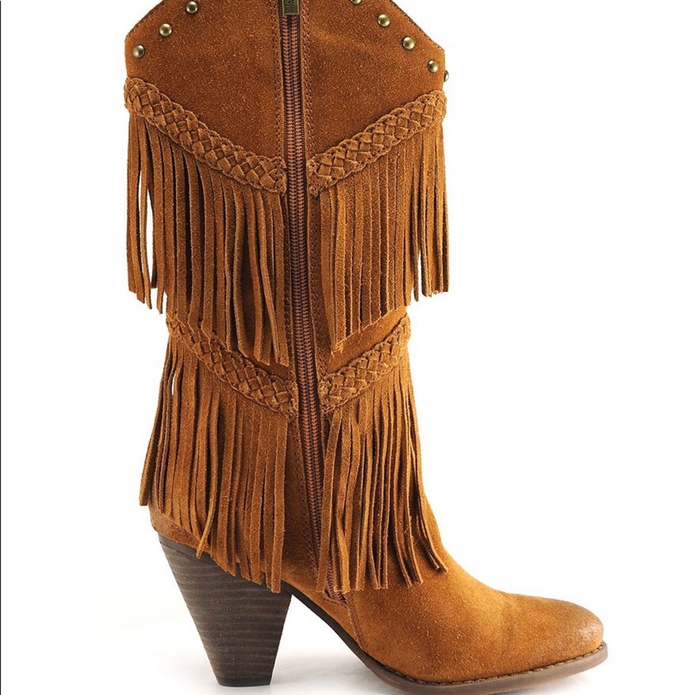 Reba “Cade” tan suede boots “Fringe”